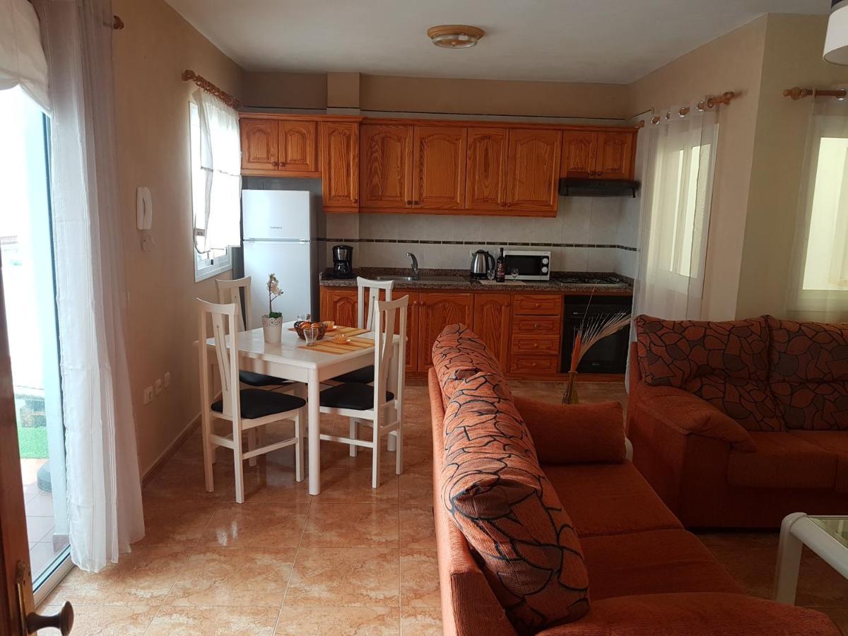 Apartamentos Las Salinas 2 Caleta de Interián 외부 사진